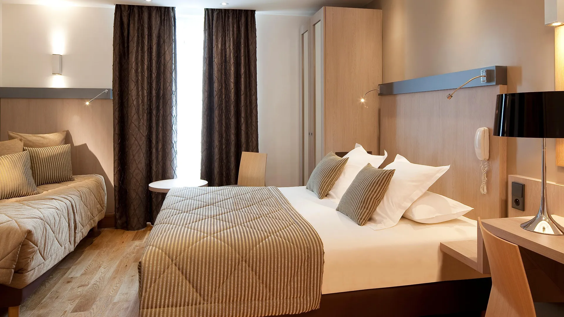 Tourisme Avenue Otel