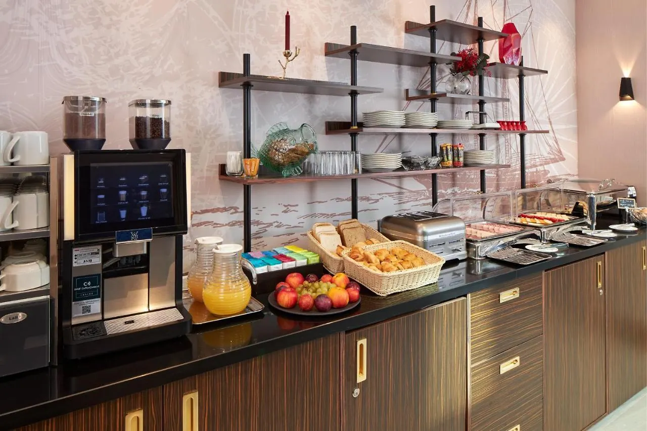 Tourisme Avenue Otel 4*