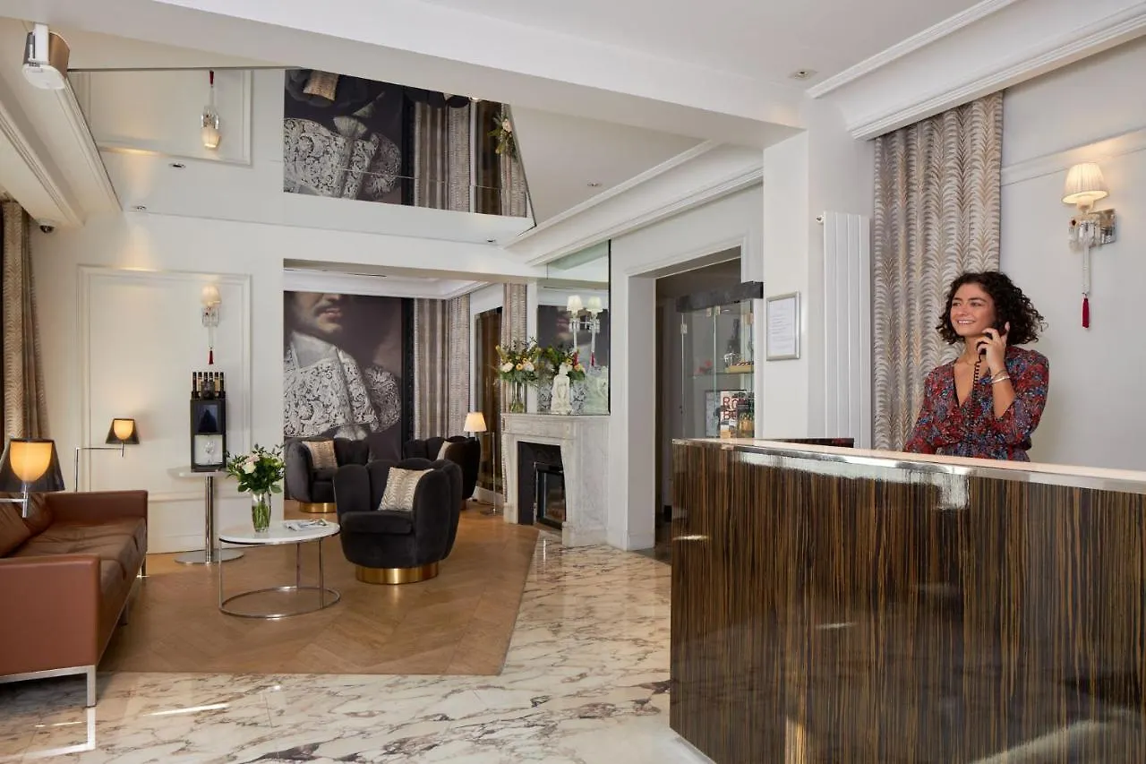 Otel Tourisme Avenue