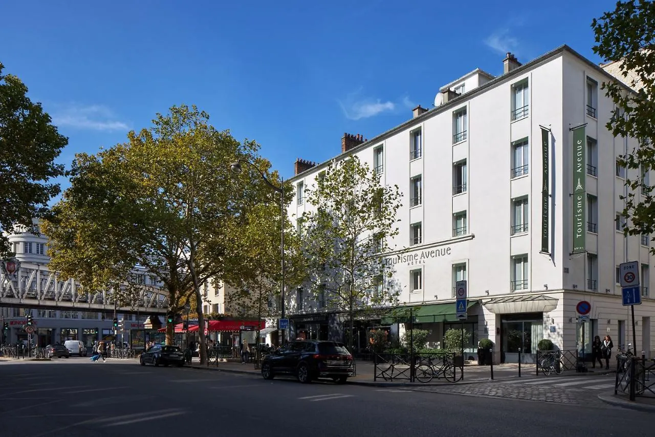Hotell Tourisme Avenue 4*