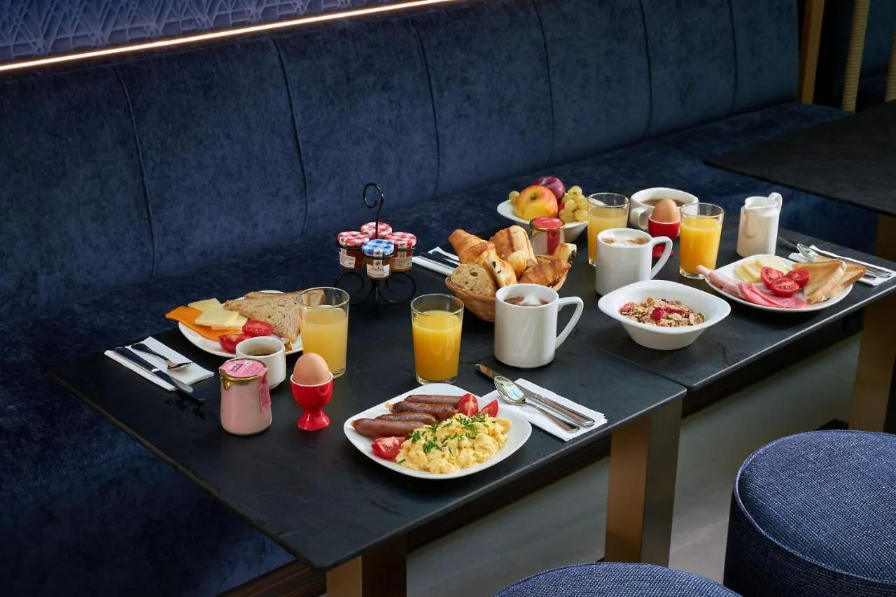 Tourisme Avenue 4* Paris