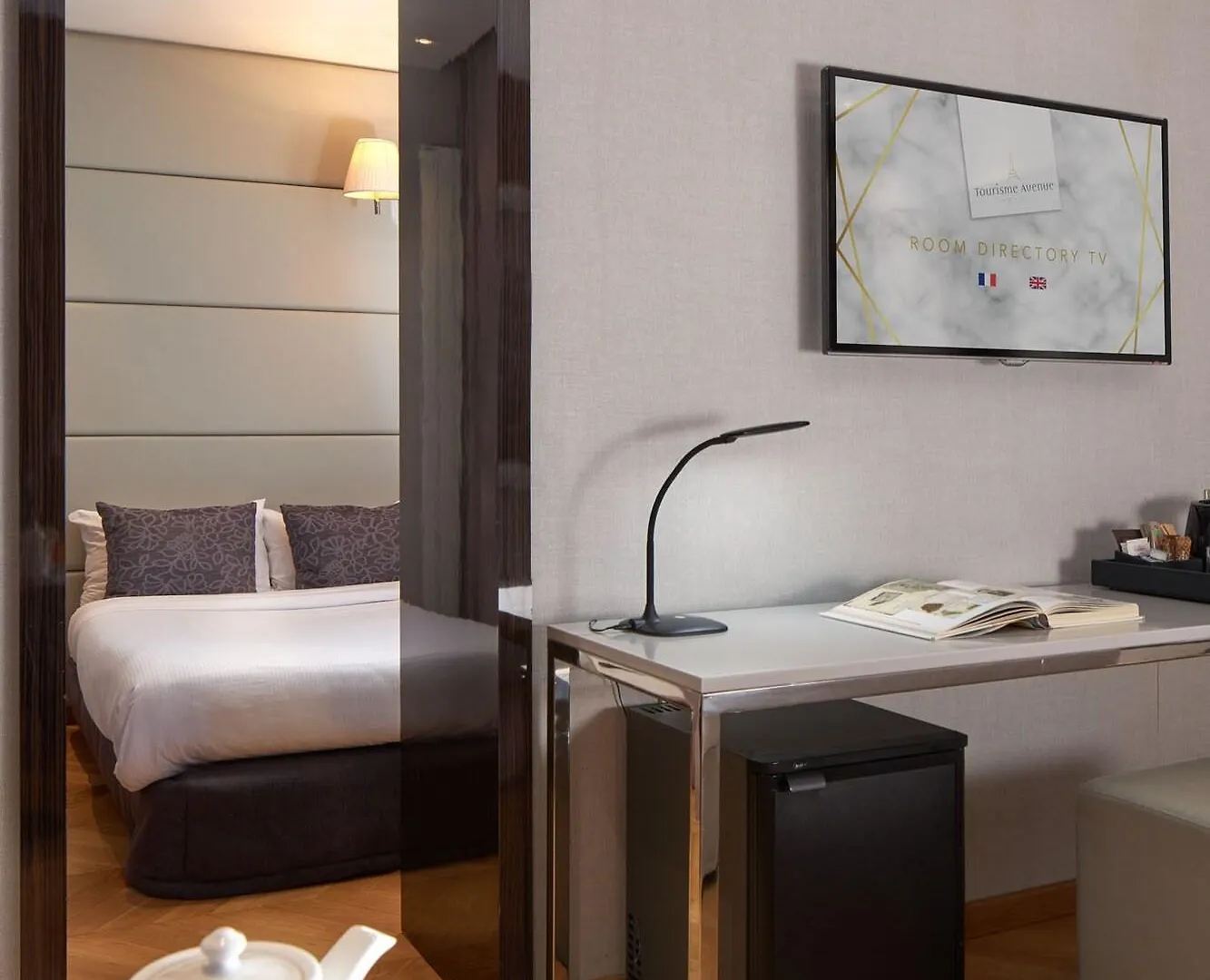 Otel Tourisme Avenue Paris