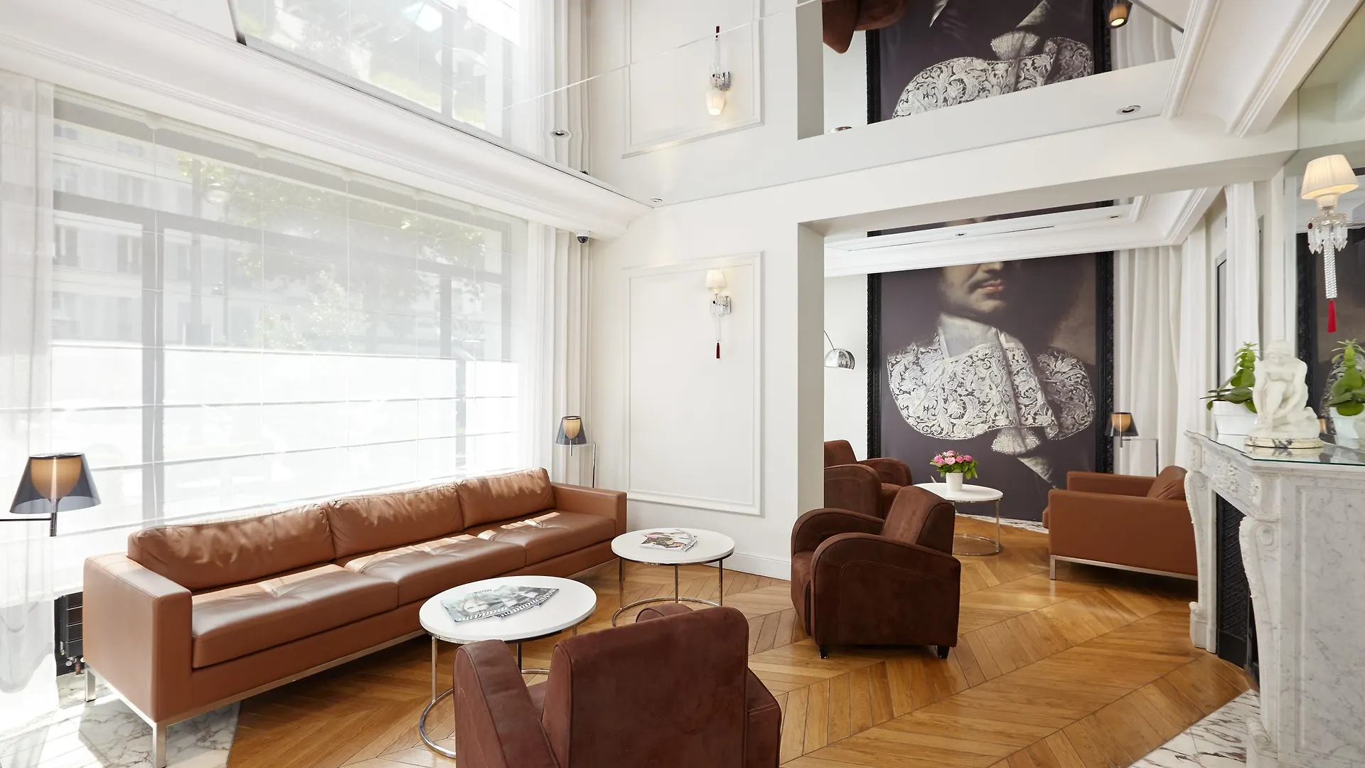 Otel Tourisme Avenue Paris